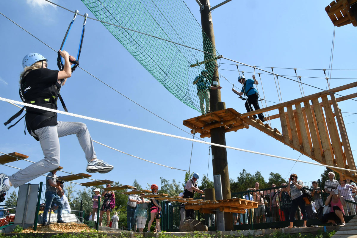 Der Zipline-Parcours im Erlebnispark Teichland ist eröffnet