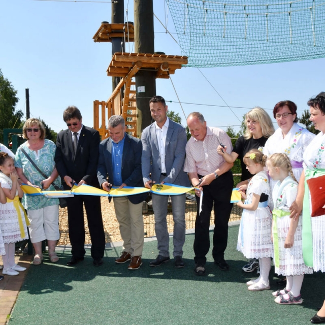 Der Zipline-Parcours im Erlebnispark Teichland ist eröffnet